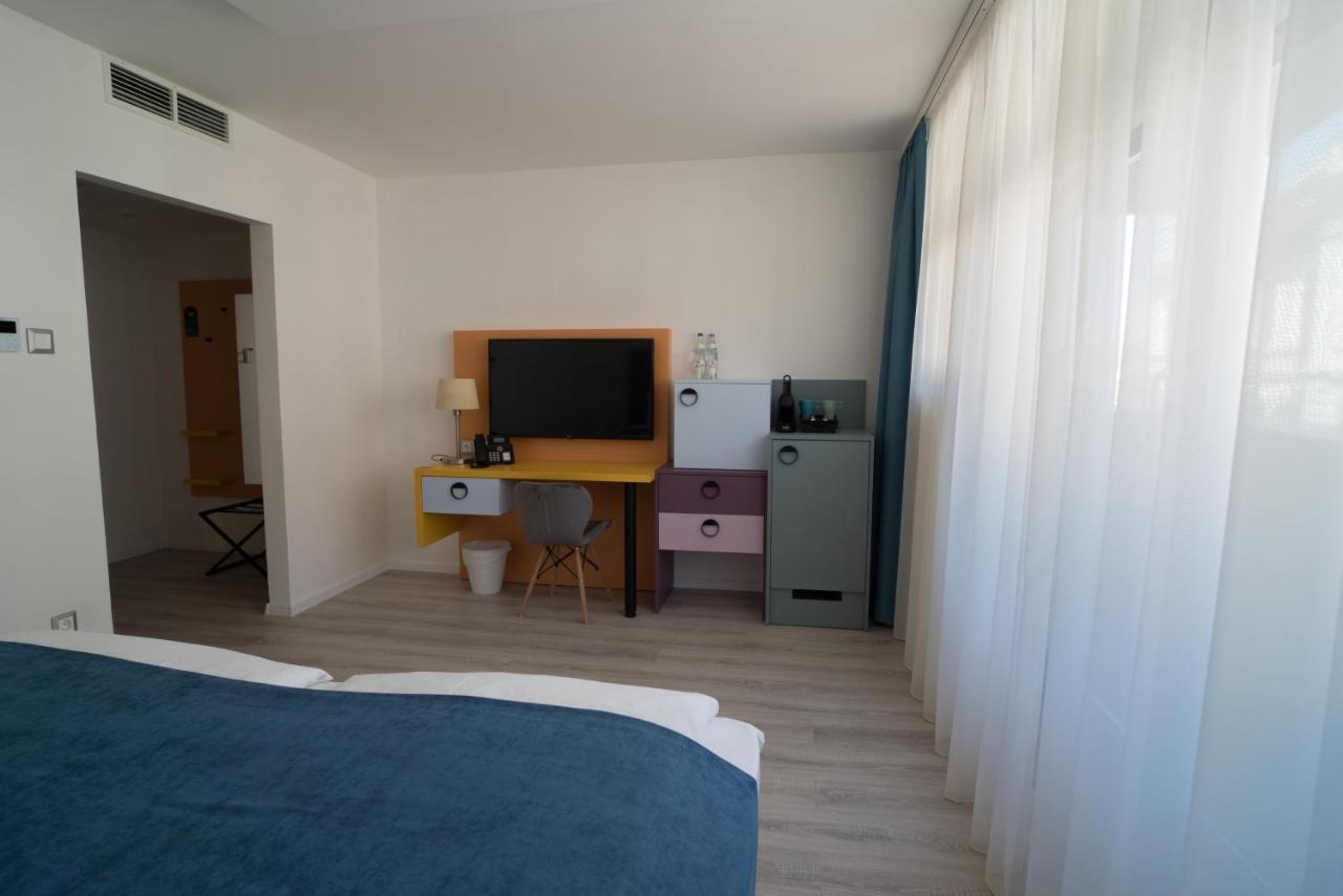 Hotel Civitas 쇼프론 외부 사진