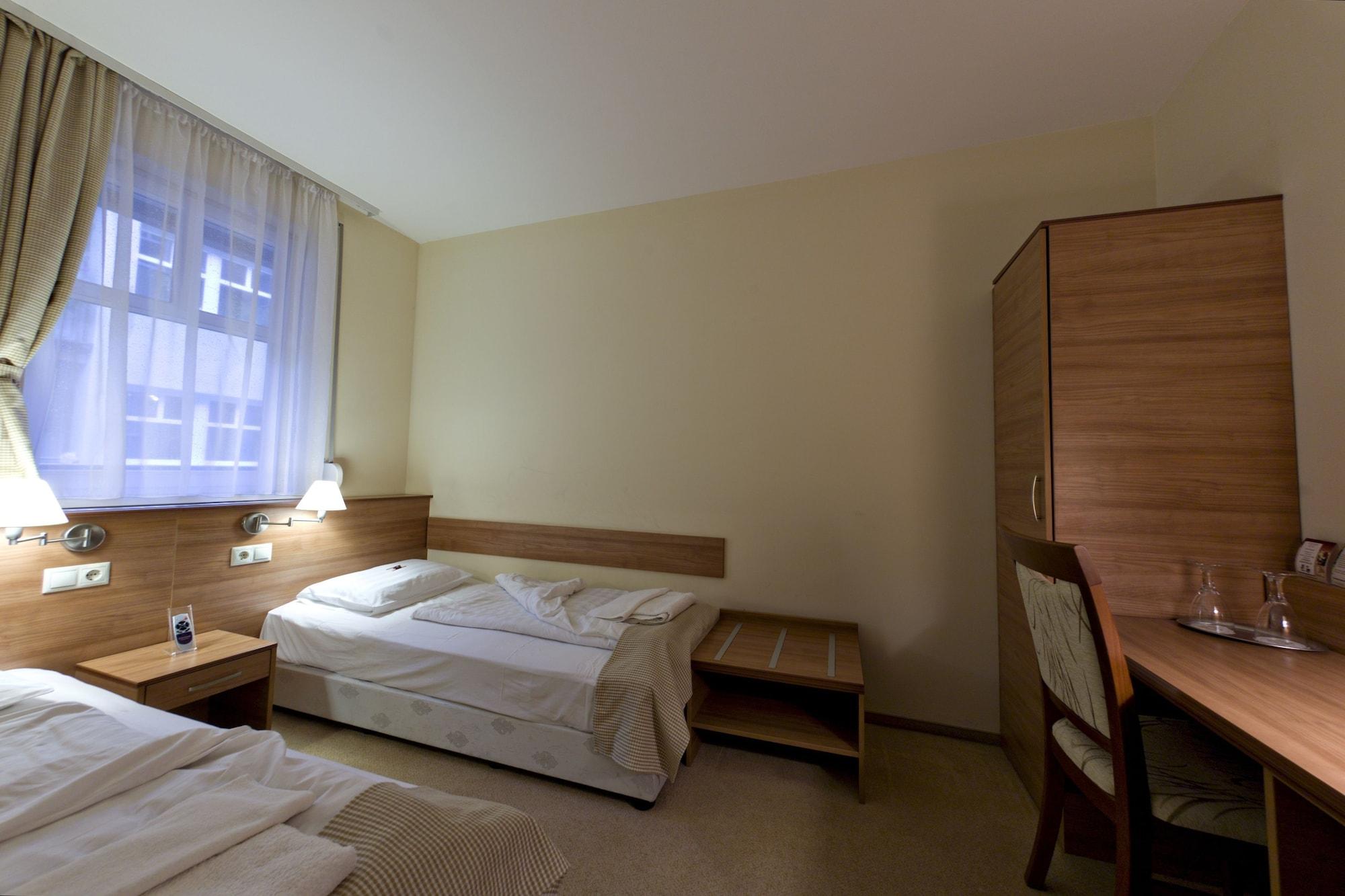 Hotel Civitas 쇼프론 외부 사진