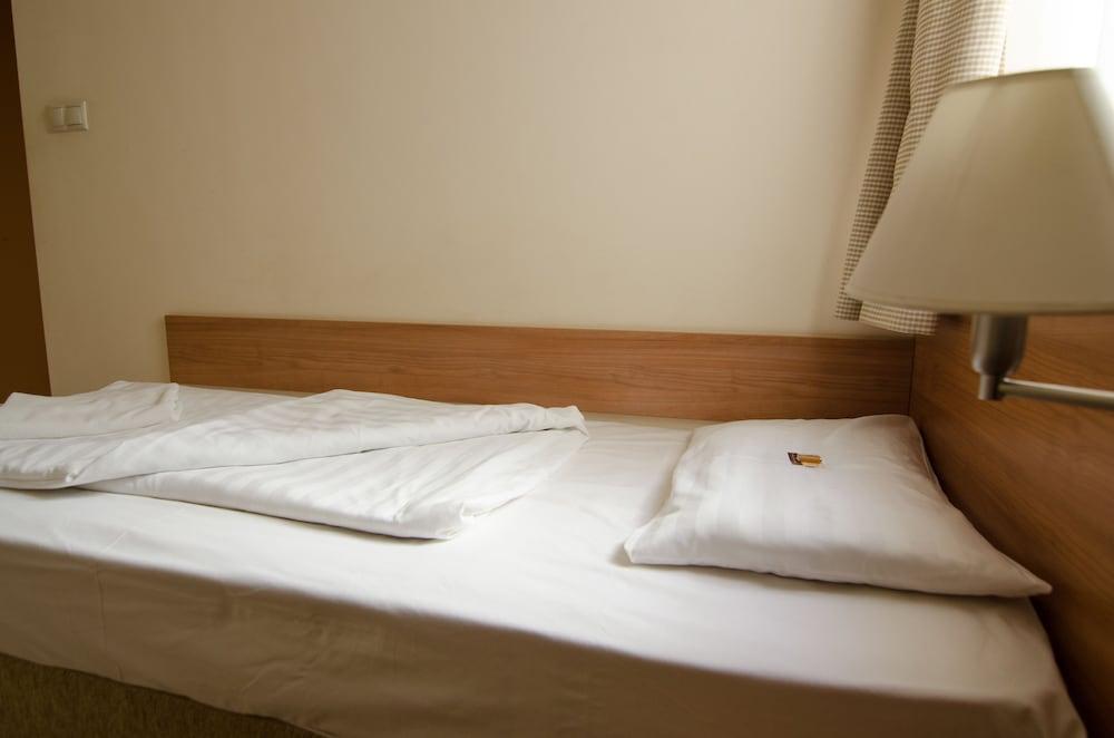 Hotel Civitas 쇼프론 외부 사진