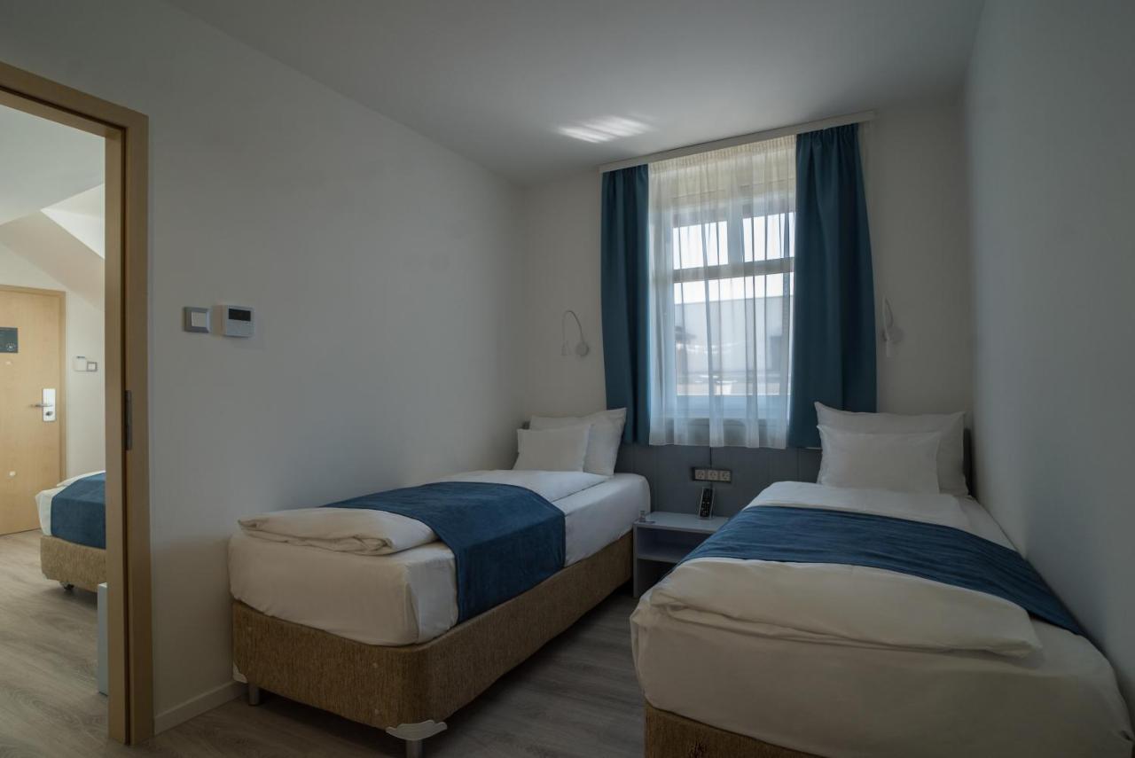Hotel Civitas 쇼프론 외부 사진