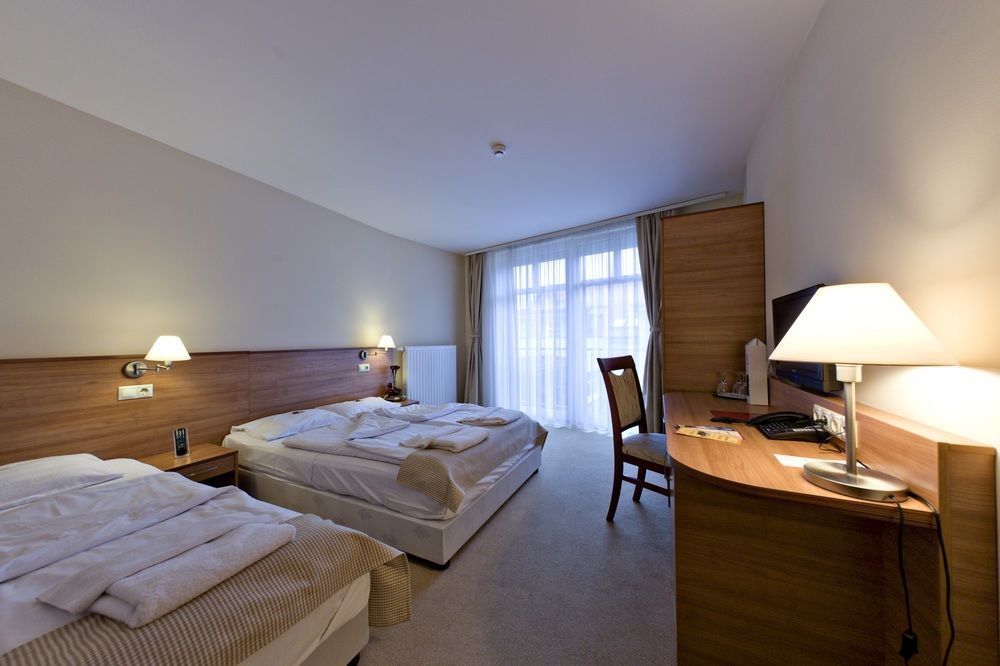 Hotel Civitas 쇼프론 외부 사진